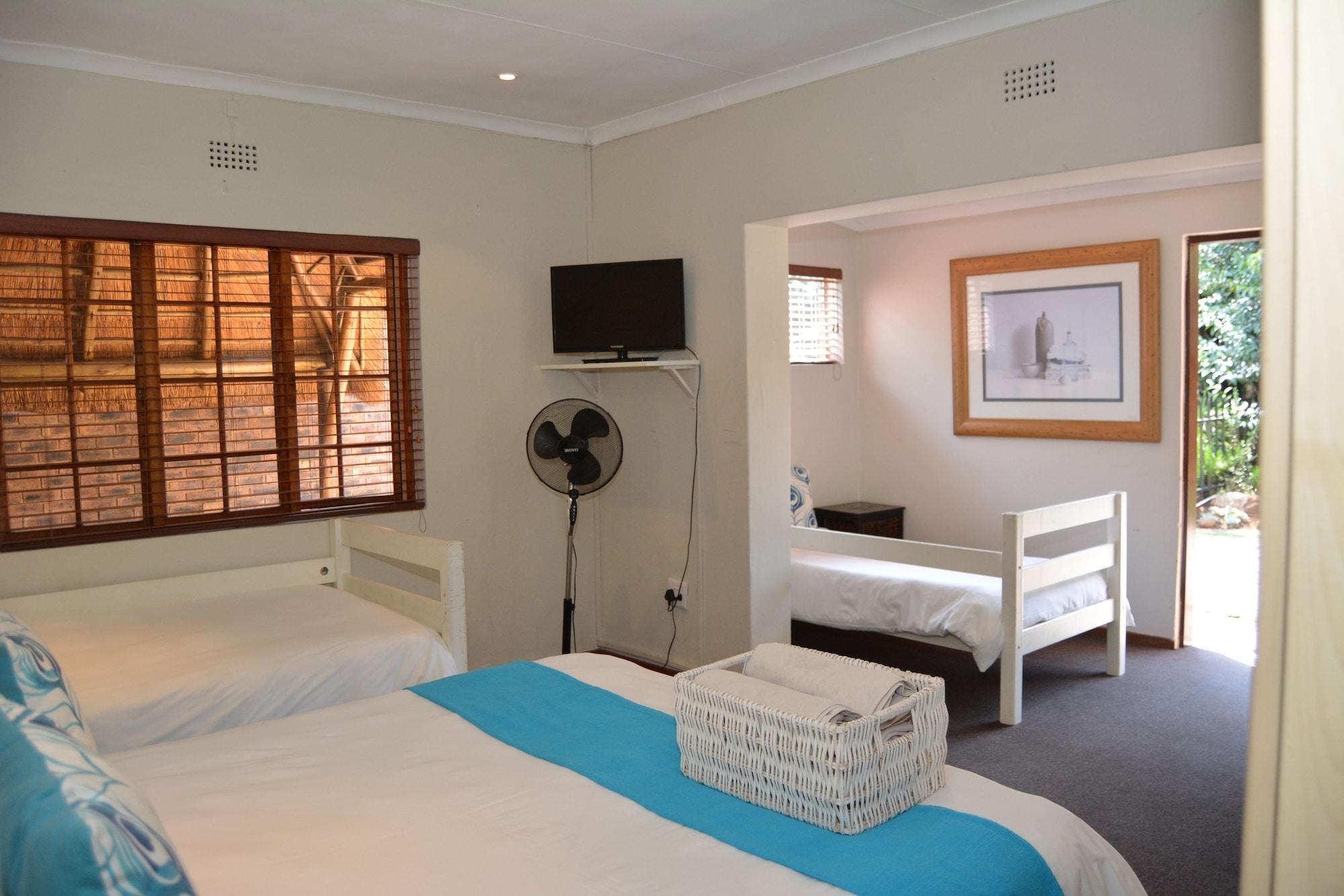 Aero Guest Lodge Kempton Park Bagian luar foto