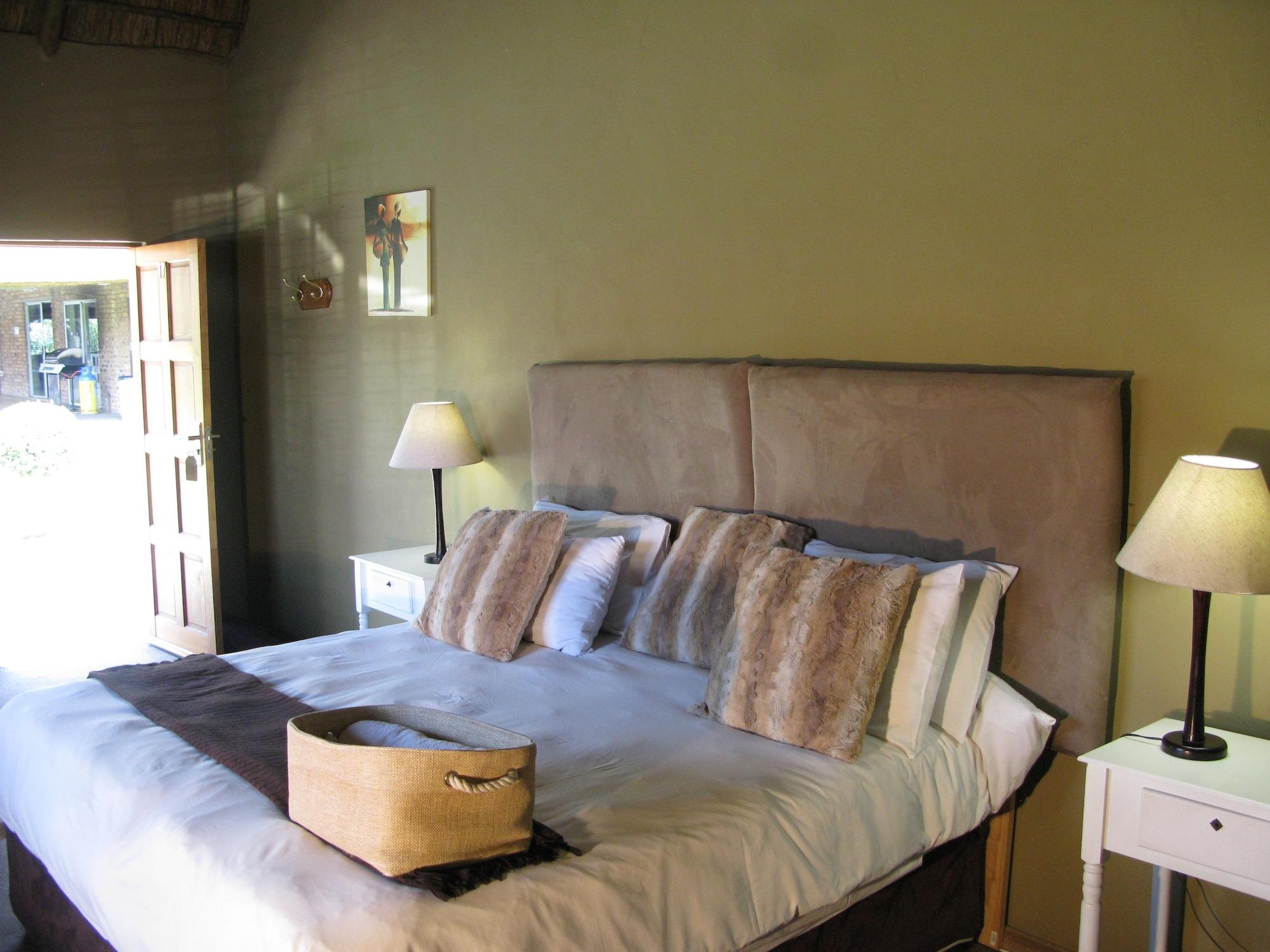 Aero Guest Lodge Kempton Park Bagian luar foto