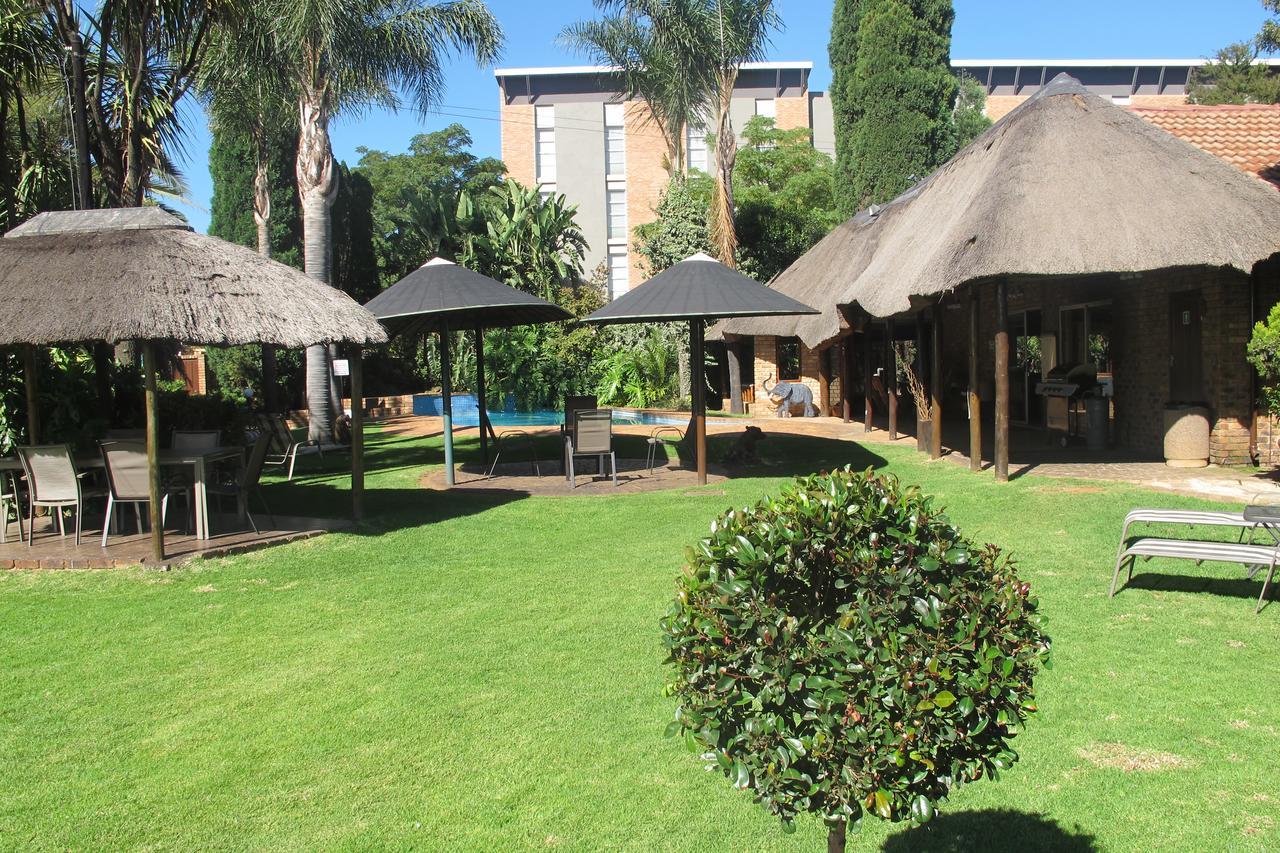 Aero Guest Lodge Kempton Park Bagian luar foto